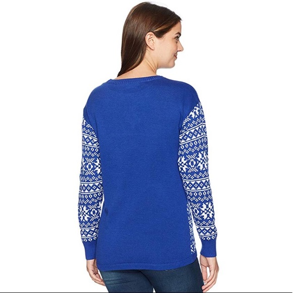 Ugly Christmas Sweater Kissing Penguins Mistletoe - Picture 2 of 4